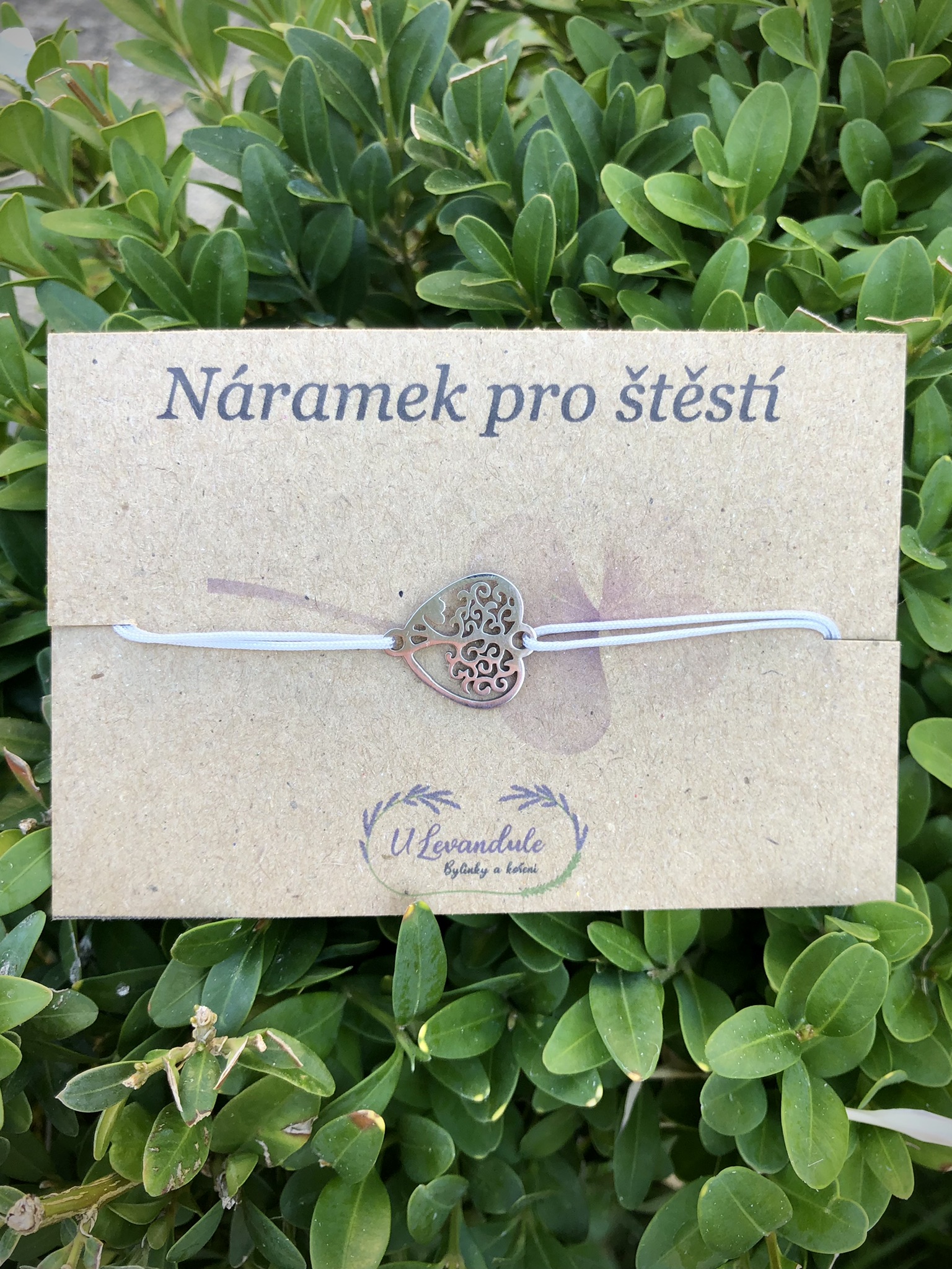 Šňůrkový náramek - Srdce